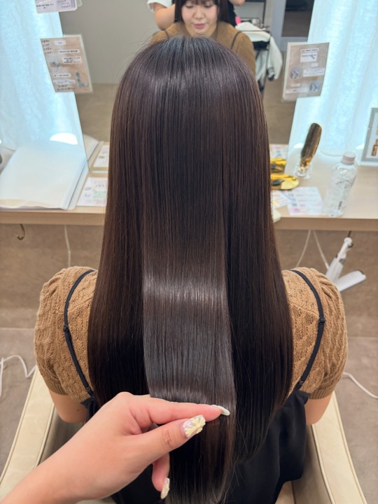 ElureのInstagram掲載ヘアスタイル 1