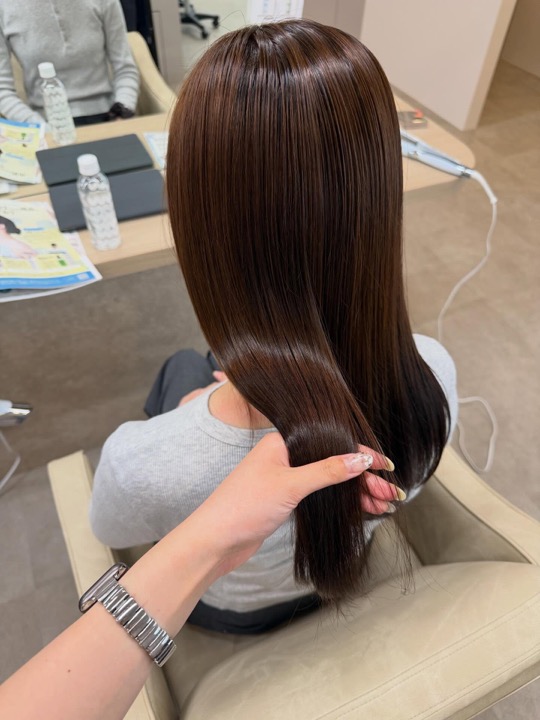 ElureのInstagram掲載ヘアスタイル 4