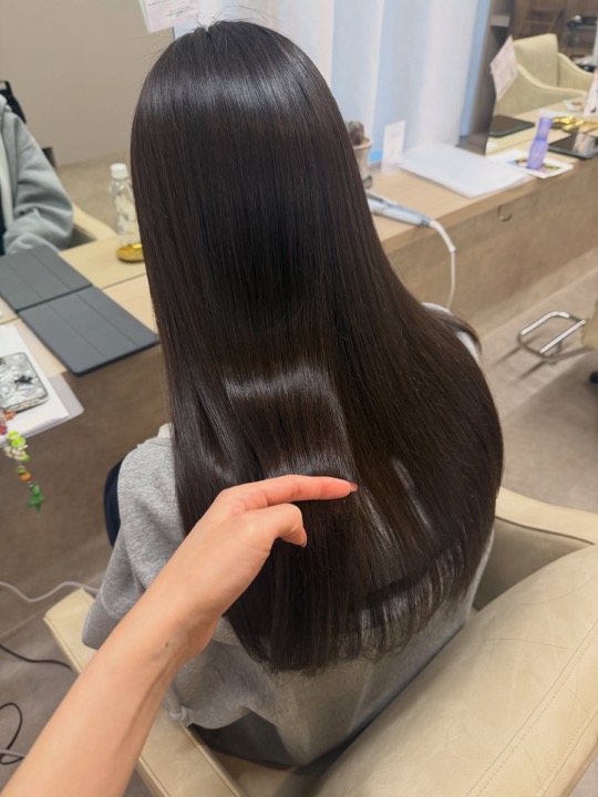 ElureのInstagram掲載ヘアスタイル 6